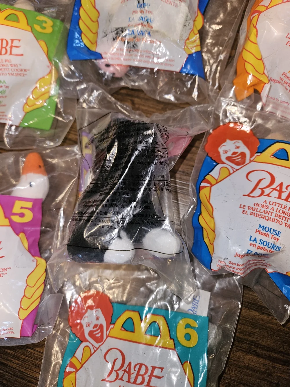 McDonald's Happy Meal Toy Vintage 1995 Babe Complete Set of 7 Plush Toys